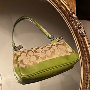 Vintage Coach mini shoulder bag